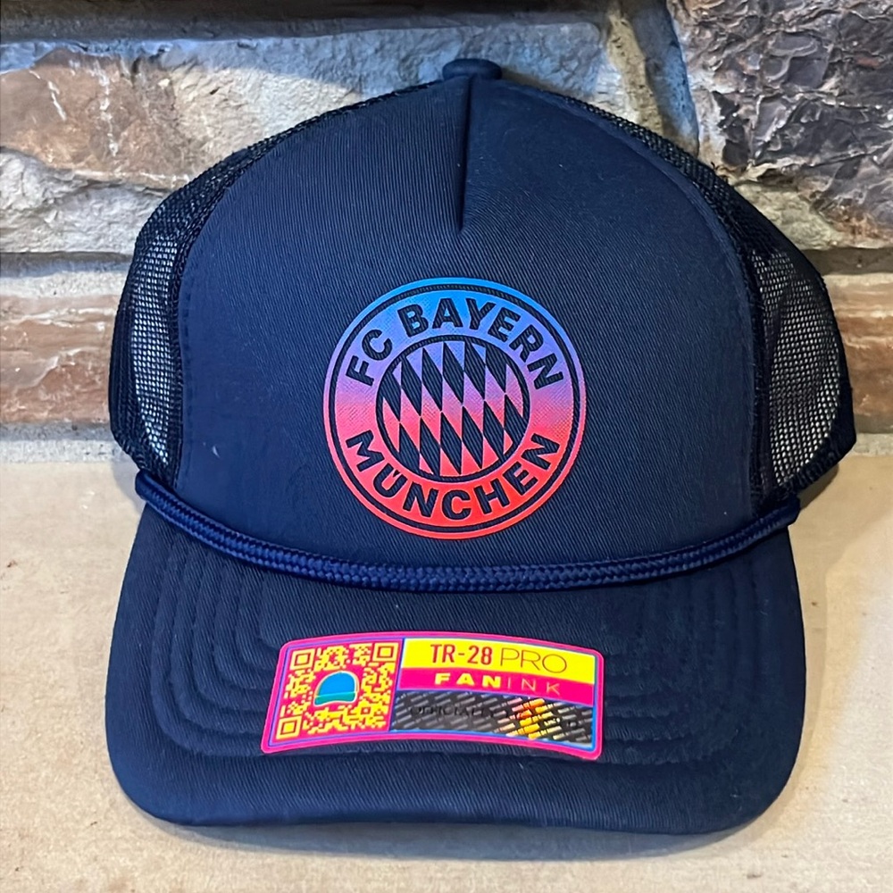 FC Bayern Munchen FanInk Atmosphere Trucker Hat Snapback Soccer